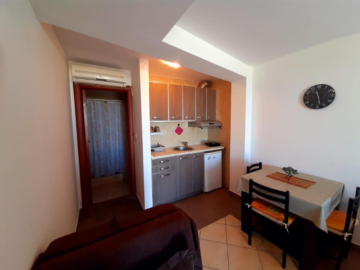 Rakocevic Apartments Petrovac Zewnętrze zdjęcie