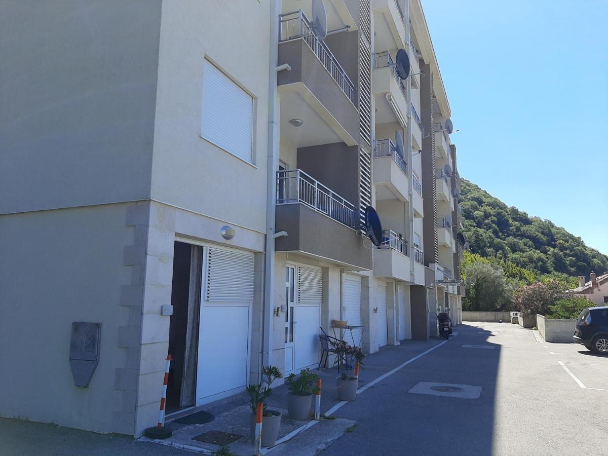 Rakocevic Apartments Petrovac Zewnętrze zdjęcie