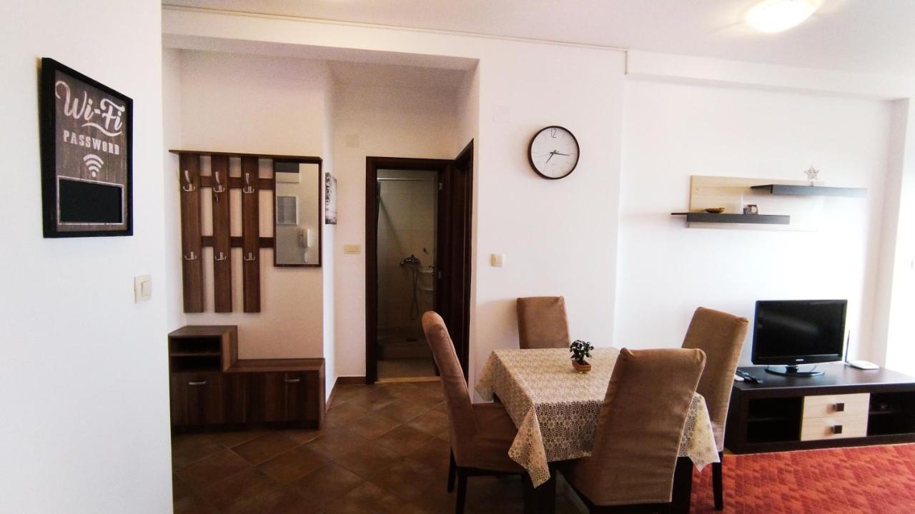 Rakocevic Apartments Petrovac Zewnętrze zdjęcie