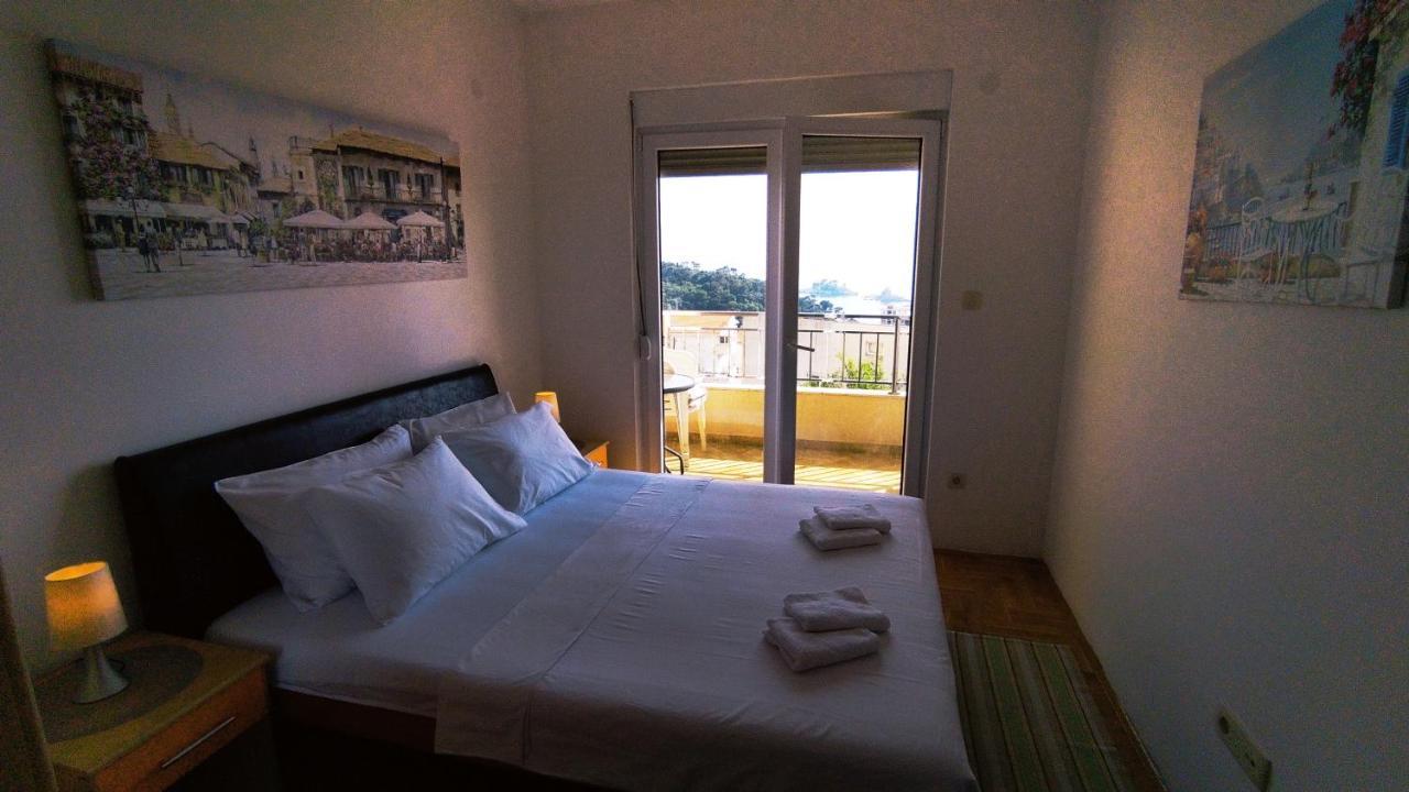 Rakocevic Apartments Petrovac Zewnętrze zdjęcie